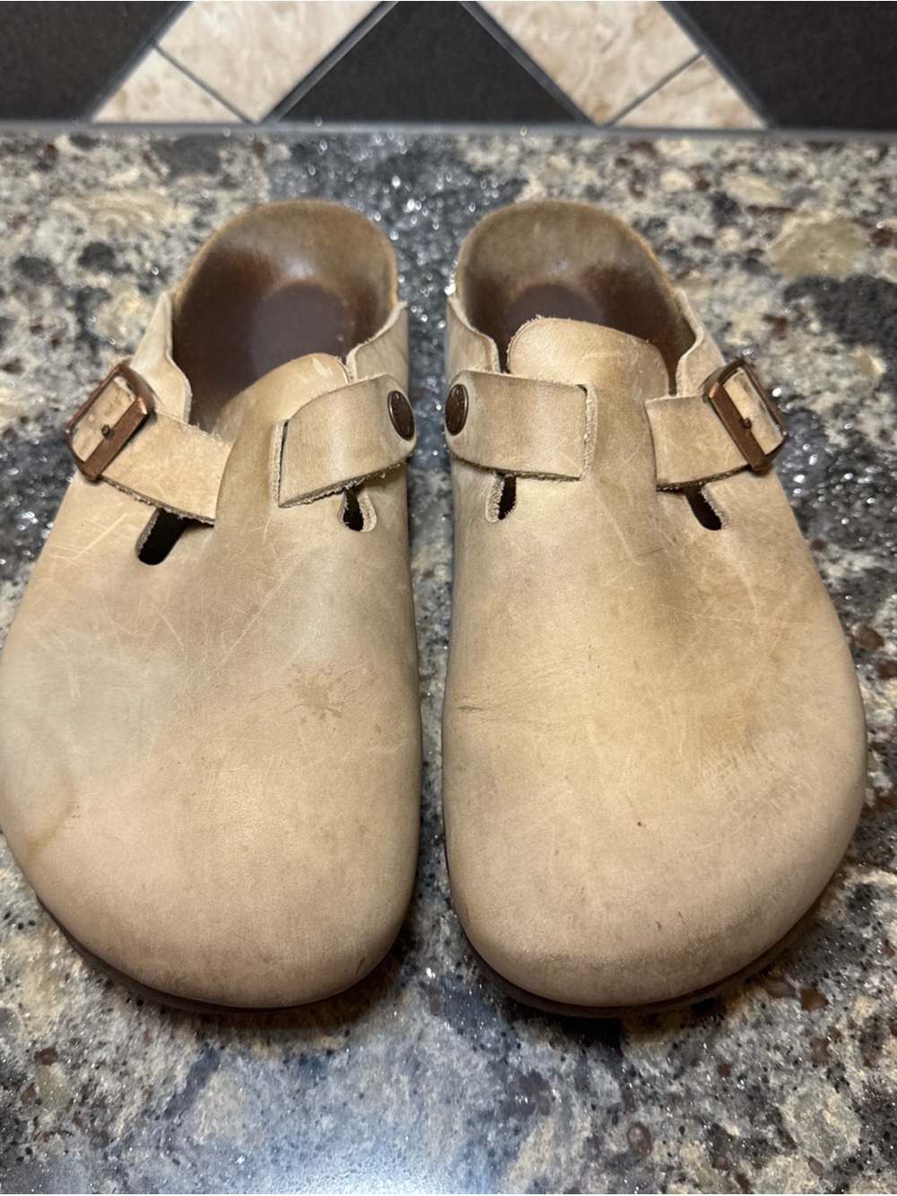 Birkenstock Clogs Boston Size 3810 Women’s 7-7.5 Men’s 5-5.5 Brown Taupe Slip On
